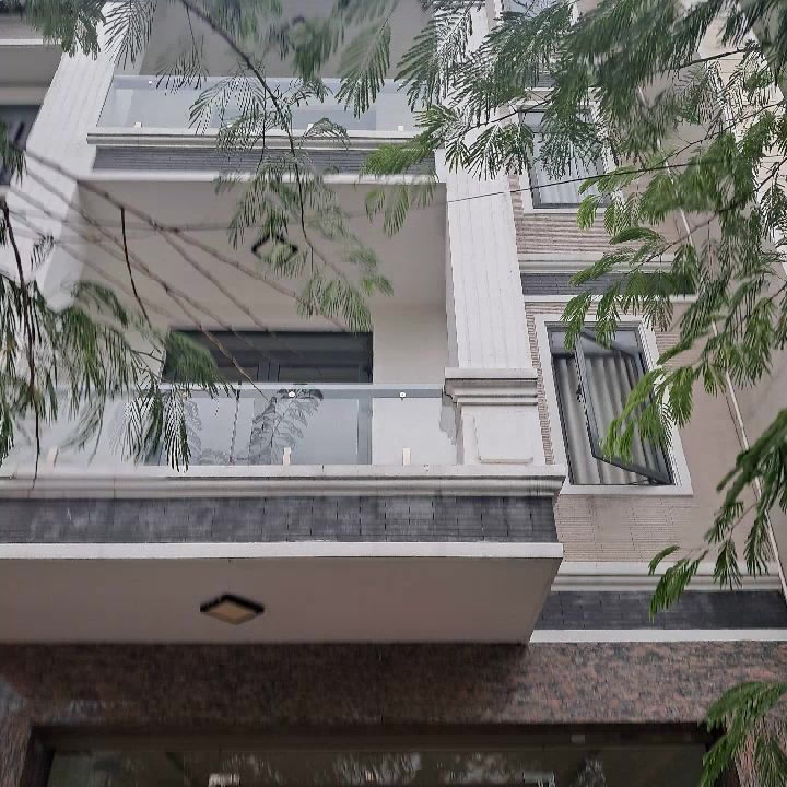 Shophouse cho thuê khu TM The Season Lái Thiêu 120m² - Vị trí đắc địa, thuận lợi kinh doanh!