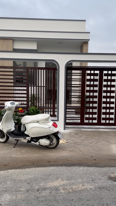 Nhà phố Gò Công Tây 143m² giá 1.58 tỷ - Mặt tiền nhựa view kênh mát rượi!