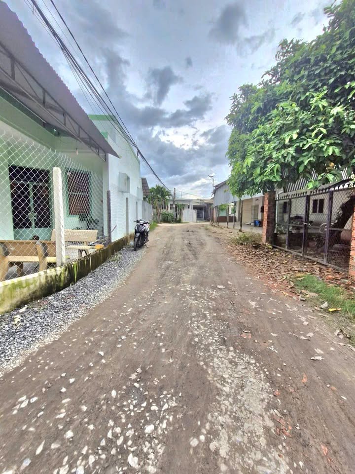 Đất nền Ninh Thạnh, Tây Ninh 68m² giá 400 triệu - Gần Tòa Thánh chỉ 600m!