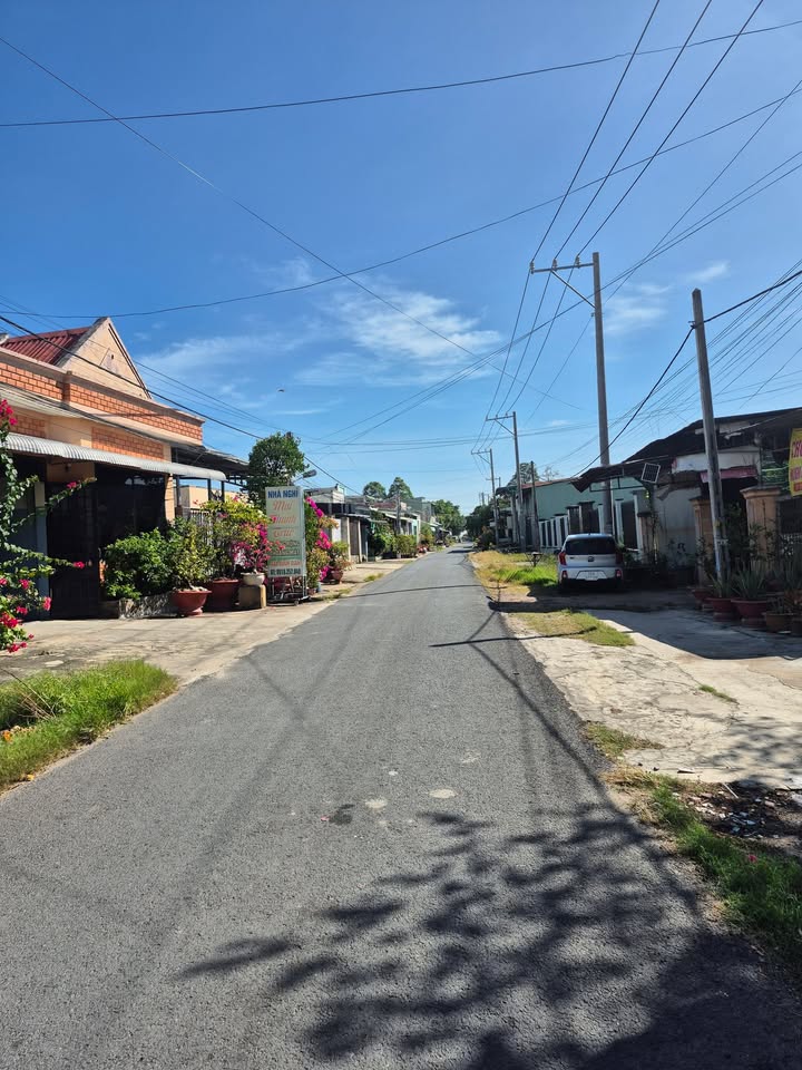 Đất nền Hòa Thành Tây Ninh 211m² giá 195 triệu - Đầu tư sinh lời ngay!