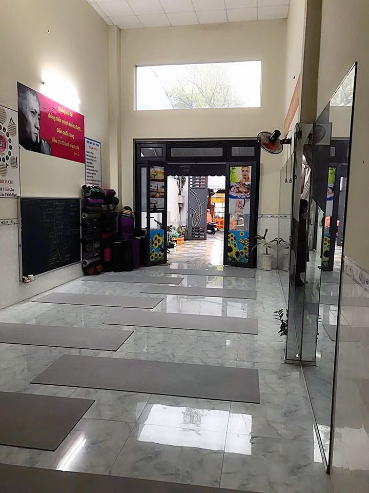 Nhà Mặt Tiền Kinh Doanh Hiệp Phú 100m² giá 12 triệu - Kinh doanh tự do, vị trí sầm uất!