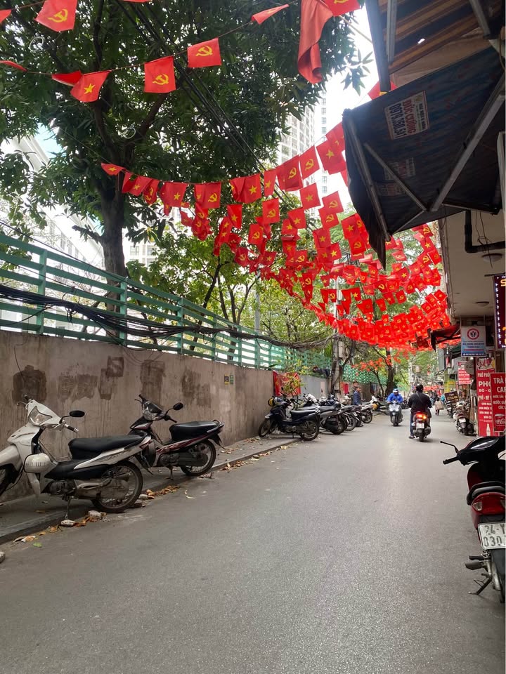 Nhà riêng Cự Lộc, Thanh Xuân 50m² giá 10 tỷ - Ô tô đỗ cửa, ngõ thông thoáng!