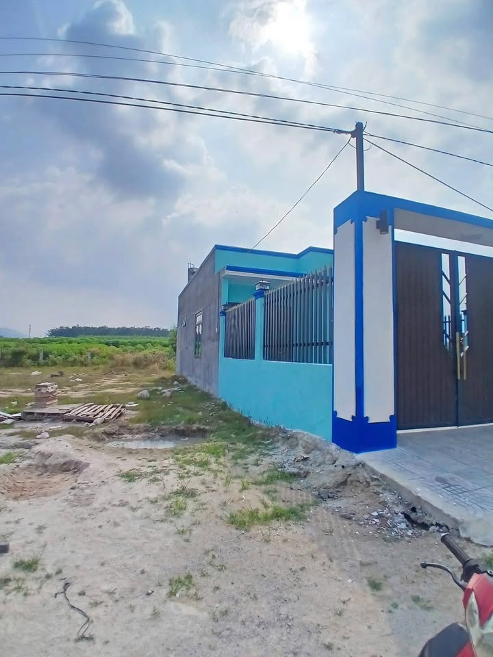 Nhà riêng Phú Mỹ Bà Rịa - Vũng Tàu 140m² giá thỏa thuận - Cách mặt tiền 100m!