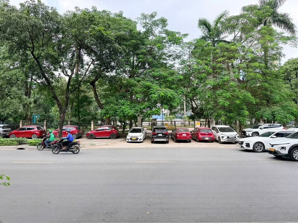 Căn hộ Huỳnh Thúc Kháng 80m² giá 4 tỷ - Vị trí vàng ngay trung tâm Hà Nội!