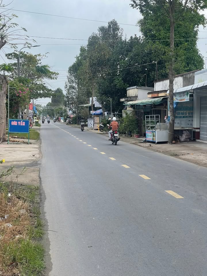 Nhà bán ấp Thới Bình B, Ô Môn, Cần Thơ 280m² giá 3 tỷ - Đầu tư kinh doanh thuận lợi!