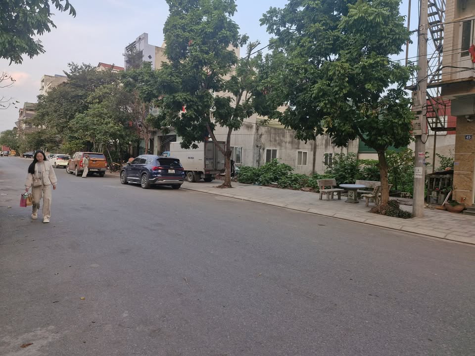 Đất nền góc đường Chu Mẫu, phường Nam Sơn, 90m² giá 5 tỷ - Cơ hội đầu tư lý tưởng!