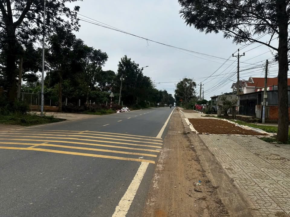 Đất mặt tiền Quốc lộ 27, Đức Trọng 1575m² giá 12 tỷ - Cơ hội đầu tư tuyệt vời!