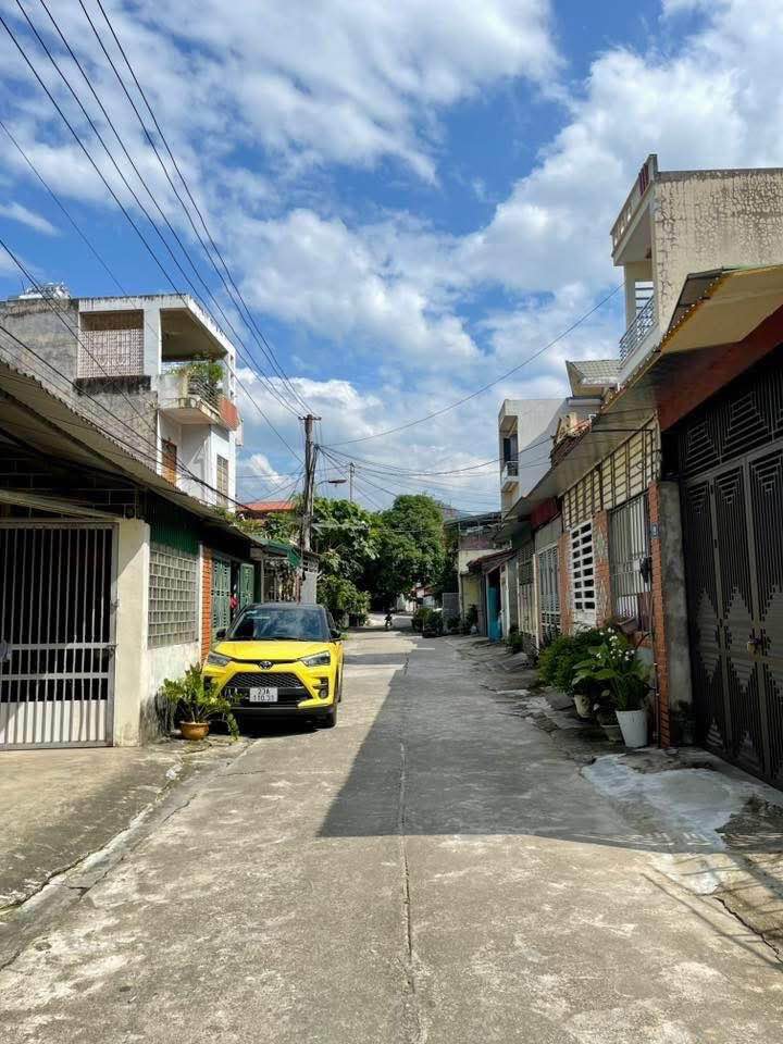 Nhà 2 tầng Minh Khai 97.5m² giá 2.55 tỷ - An ninh tốt, không ngập lụt!