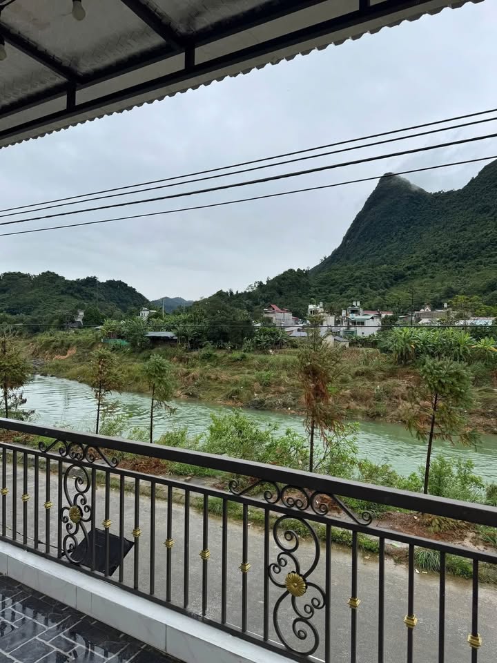 Nhà 3 tầng KĐT Quang Trung 95m² giá 2 tỷ - View sông mát mẻ!