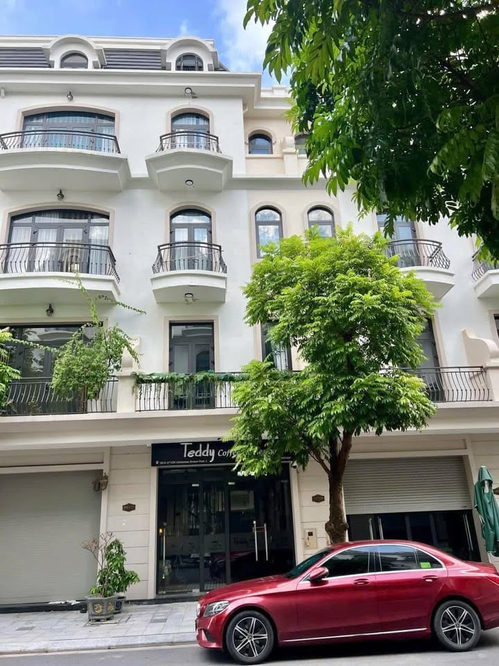 Căn hộ 58.5m² Vinhomes Ocean Park 2 giá 8.8 tỷ - Sổ đỏ chính chủ, nhận nhà ngay!