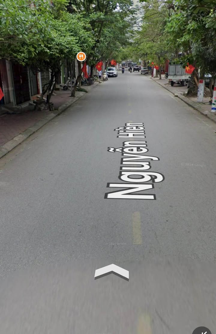 Nhà mặt đường Nguyễn Hiền, Nam Định 30m² giá 2.7 tỷ - Kinh doanh lý tưởng!