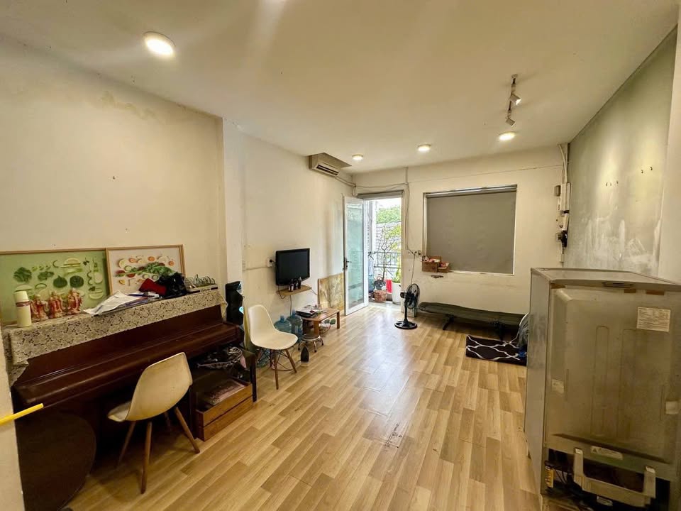 Căn hộ chung cư Thủ Khoa Huân Quận 1 28m² giá 10 triệu - Tiện ích đầy đủ, vào ở ngay!