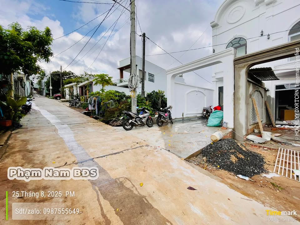 Nhà đẹp hẻm Nguyễn Thiếp Pleiku 128.14m² giá 2.3 tỷ - Thiết kế hiện đại, chỉ 150m ra mặt đường!