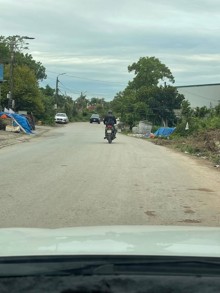 Đất nền Móng Cái 105m² giá 2 tỷ - Sổ đỏ chính chủ, mặt tiền đường Trần Quang Khải!