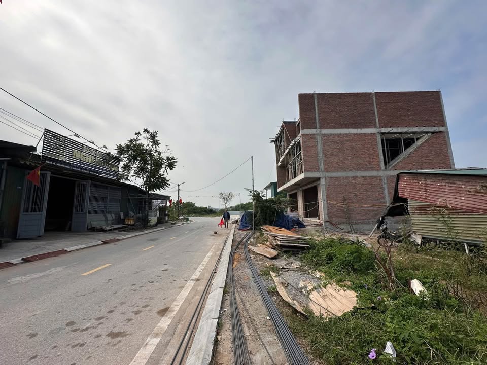 Đất nền Khu 1 Hồng Phong, Ninh Dương 105m² giá 1.9 tỷ - Đường chính rộng rãi!