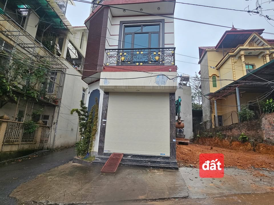 Đất kinh doanh Khai Quang, Vĩnh Yên 72m² giá 2.4 tỷ - Vị trí đắc địa, cơ hội vàng cho đầu tư!