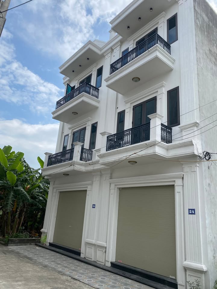 Nhà liền kề 3 tầng tại TDP Hoàng Mai, An Dương, 75.8m² giá 2 tỷ - Ô tô vào tận đất!