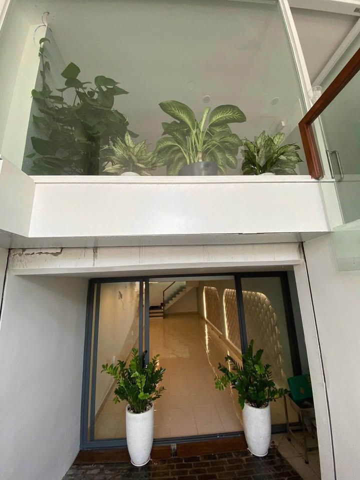 Nhà mặt tiền Bùi Tá Hán - An Phú, Quận 2 - Diện tích 80m², giá 35 triệu/tháng - Thích hợp làm văn phòng, spa