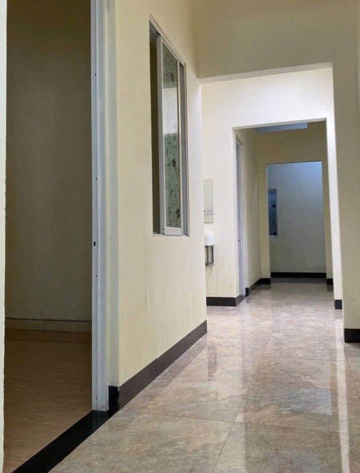 Nhà cấp 4 Hẻm 194 Hoàng Văn Thụ 125m² giá 1.39 tỷ - Cơ hội sở hữu nhà giá rẻ!