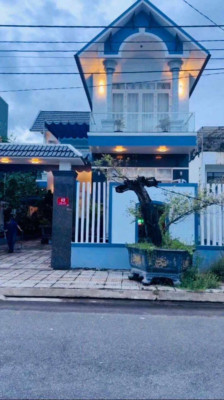 Nhà riêng La Hà Tư Nghĩa 220m² giá 4 tỷ - Bán gấp, đầy đủ nội thất!