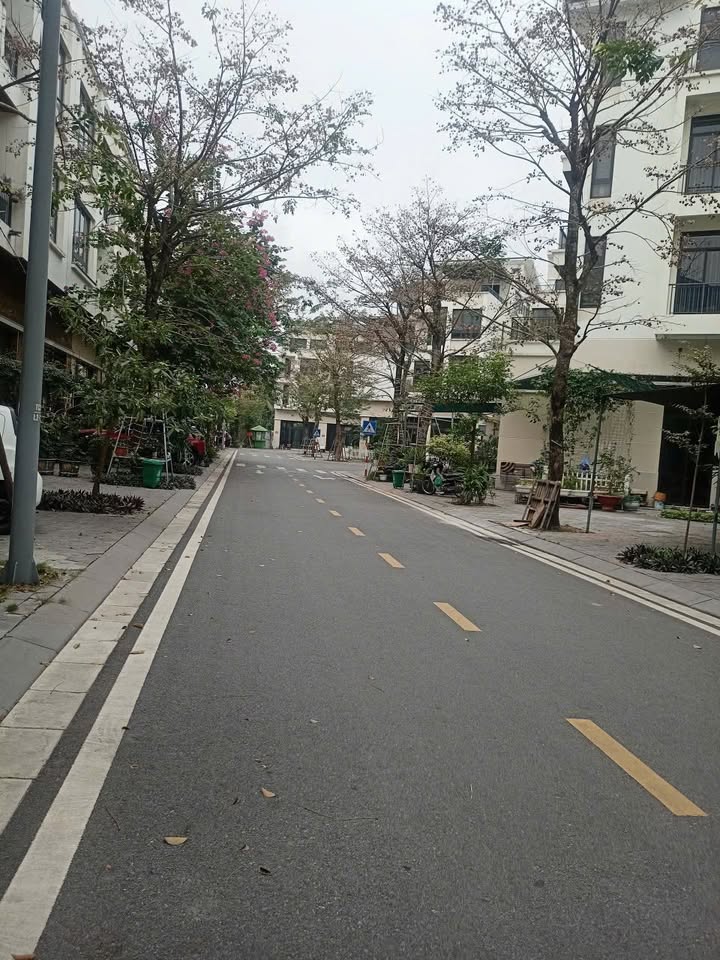 Shophouse KĐT Ecopark Hải Dương 96.3m² giá 8.1 tỷ - Cơ hội đầu tư tuyệt vời!