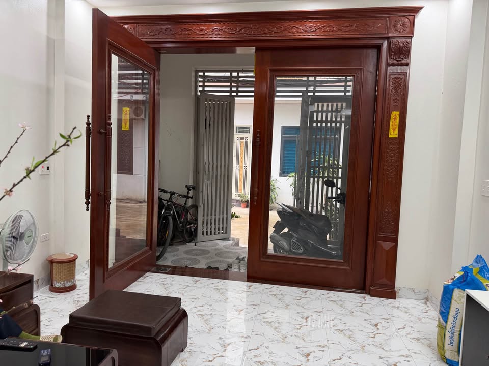 Nhà 3 tầng Lương Đắc Bằng, Đông Vệ, Thanh Hóa 63m² giá 3.8 tỷ - Thiết kế hiện đại, sẵn sàng ở ngay!