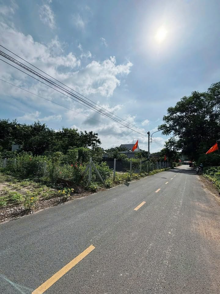 Đất nền Tân Hiệp, Hớn Quản 349m² - Đối diện UBND xã, giá thỏa thuận!