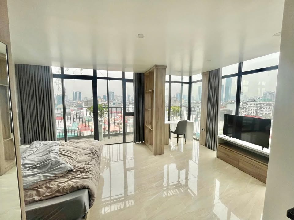 Căn hộ cho thuê Ngõ 55 Hoàng Hoa Thám, Ba Đình - 1 phòng ngủ - View phố cực đẹp!