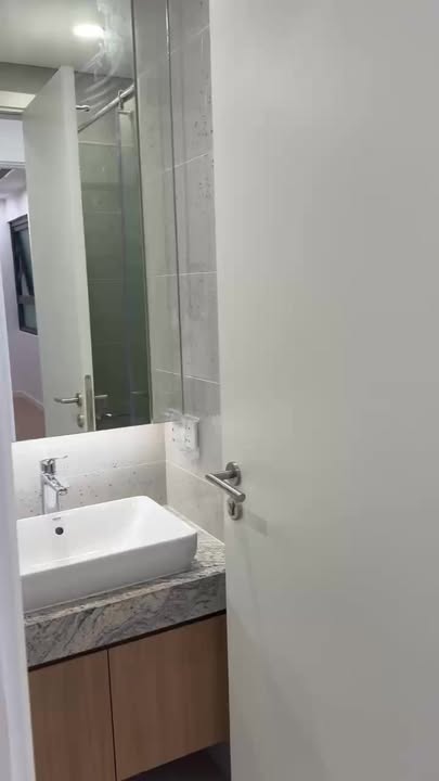 Căn hộ 2 Ngủ Đường Láng 90m² giá 16 triệu - Đầy đủ tiện nghi điện tử