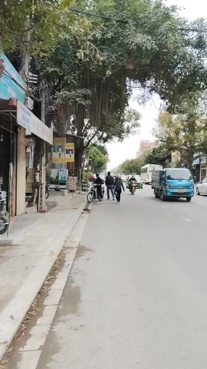 Bán lô FrontHouse trục chính Nguyễn Trãi, Khắc Niệm 100m² - Kinh doanh sầm uất!