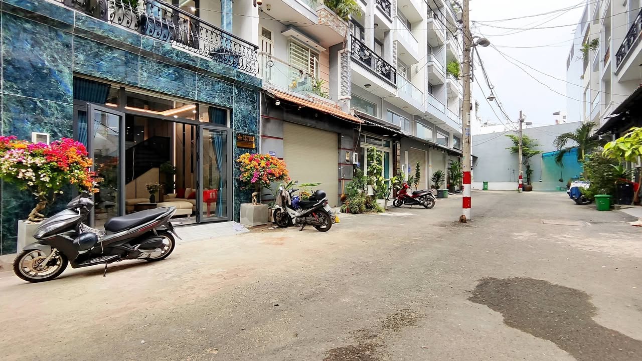 Nhà phố Gò Vấp 52.5m² giá 8.85 tỷ - Full nội thất cao cấp, sẵn sàng vào ở!