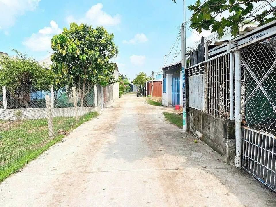 Đất thổ cư Mỹ Hạnh Nam 105m² giá 1.3 tỷ - Đường bê tông 5m thông thoáng!