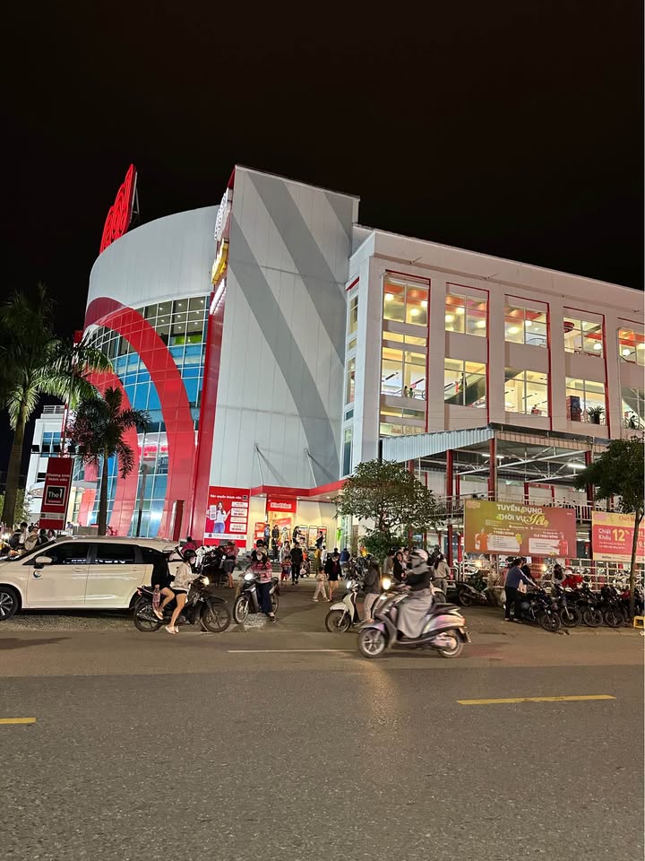 Đất mặt tiền đường Bà Triệu, Huế 500m² - Đầu tư sinh lời ngay!