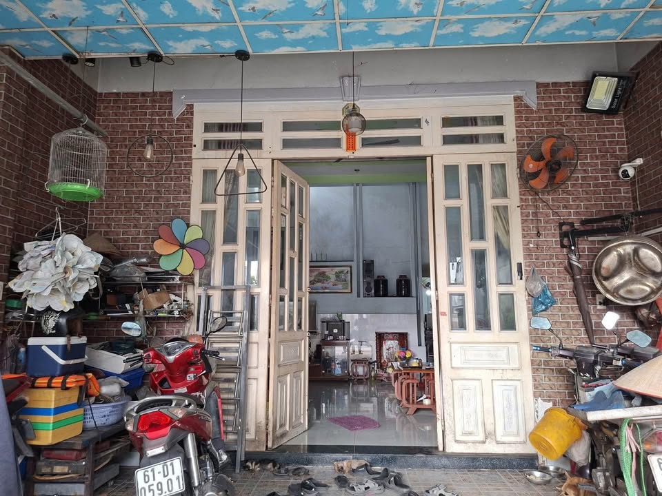 Nhà mặt tiền kinh doanh Dĩ An 110m² giá 4.85 tỷ - Vị trí vàng sinh lời ngay!