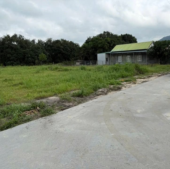 Đất nền thôn Vĩnh Phú, xã Suối Tân, Cam Lâm 2116m² - Giá chỉ 8.464 tỷ