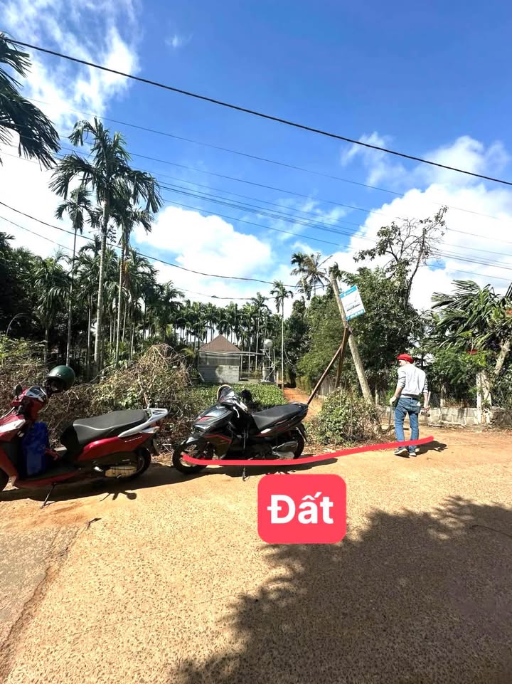 Đất góc 2 mặt tiền Đại Lộ Đông Tây, Buôn Ma Thuột 140m² giá 1.75 tỷ - Cơ hội đầu tư hấp dẫn!