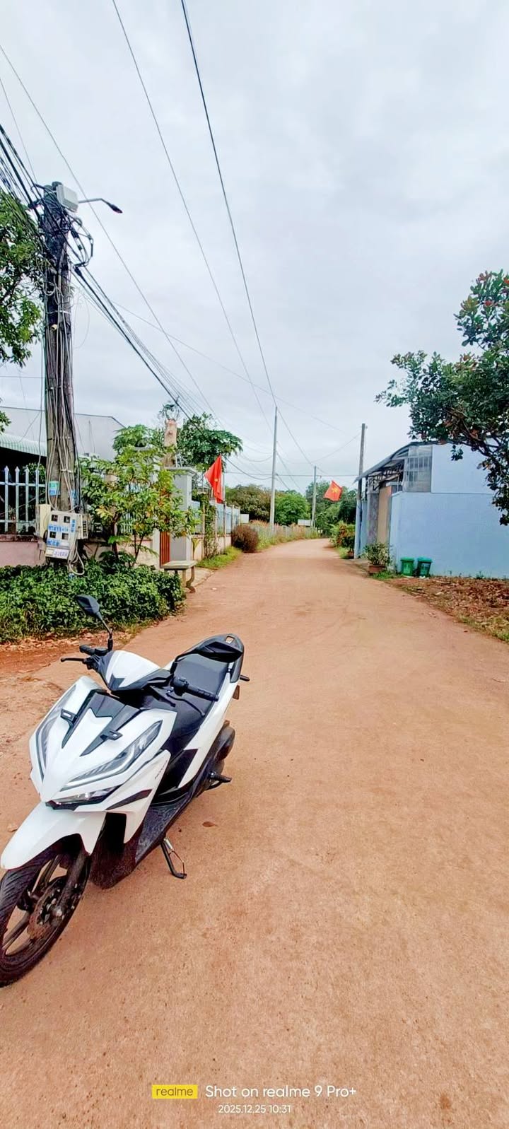 Nhà tại KP Suối Cam, Đồng Xoài 140m² giá 699 triệu - Sẵn sàng vào ở ngay!