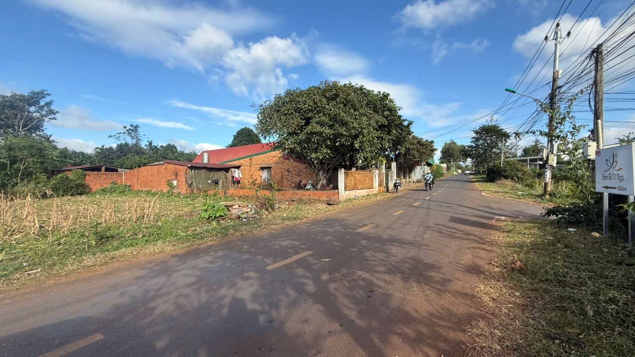 Đất thổ cư Ea Kao Buôn Ma Thuột 330m² giá 2.2 tỷ - Vị trí đắc địa 2 mặt tiền!