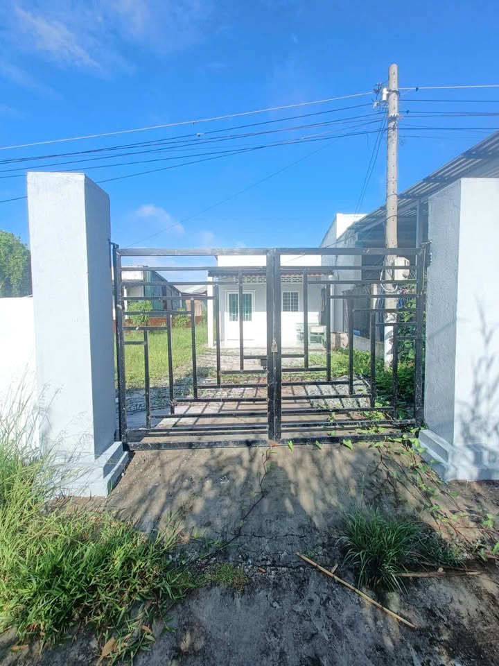 Nhà cấp 4 327m² tại ấp Lũy, xã Phước Lại, Cần Giuộc - Giá chỉ 2 tỷ thương lượng!