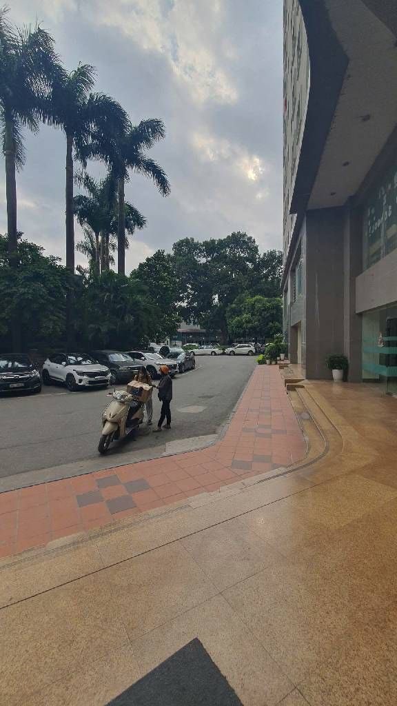 Chung cư Viglacera Hoàng Hoa Thám, Ba Đình 75m² giá 8 tỷ - View cao thoáng, không khí trong lành!