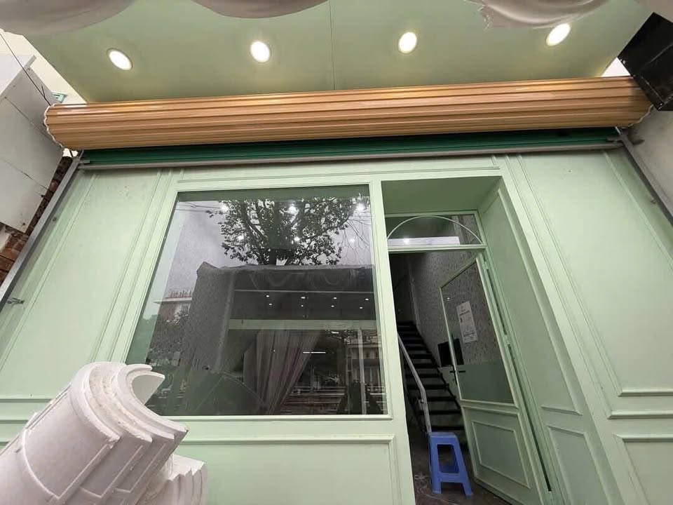 Nhà mặt bằng cho thuê Mạc Thiên Tích, Cần Thơ 66m² giá 12 triệu - Không gian trống suốt tiện lợi!