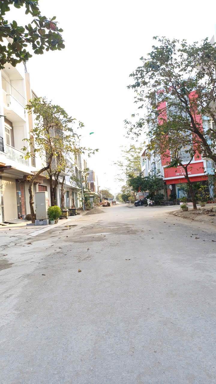 Nhà liền kề Phường Hạc Thành, TP Thanh Hóa 296m² - Cơ hội đầu tư hấp dẫn!