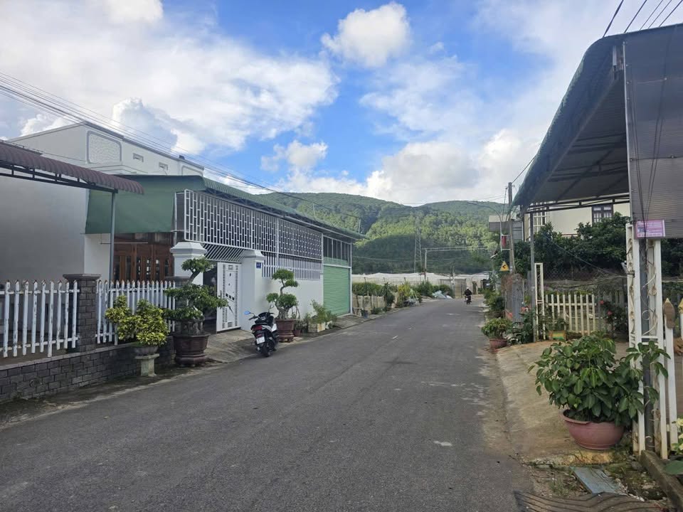 Đất nền Thạnh Mỹ Đơn Dương 240m² giá 300 triệu - Sổ hồng riêng, pháp lý rõ ràng!