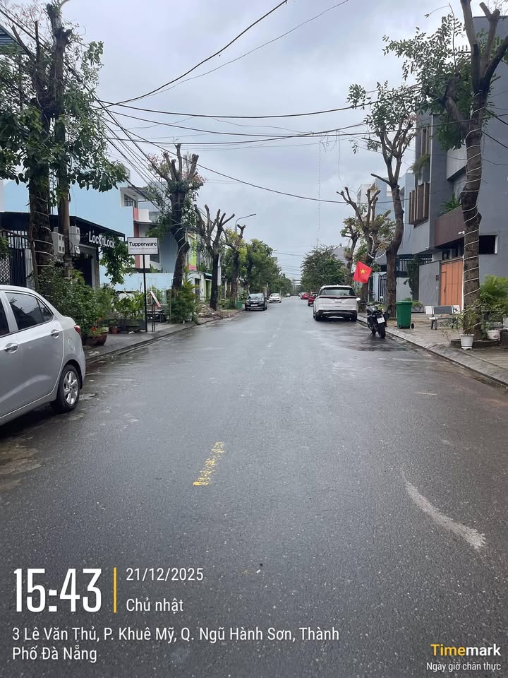 Nhà 2,5 tầng đường Đoàn Khuê, Đà Nẵng 105m² giá 9 tỷ - View công viên tuyệt đẹp!