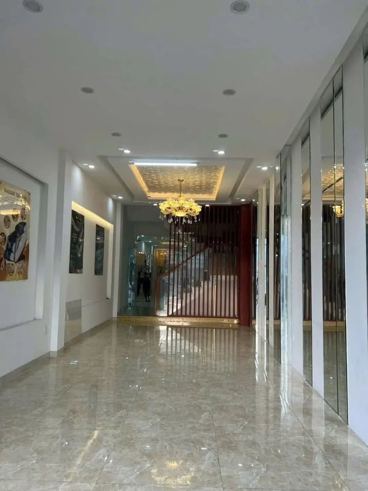 Bán nhà mặt tiền đường Nguyễn Hữu Thọ 85m² giá 14.7 tỷ - Đầu tư sinh lời ngay!