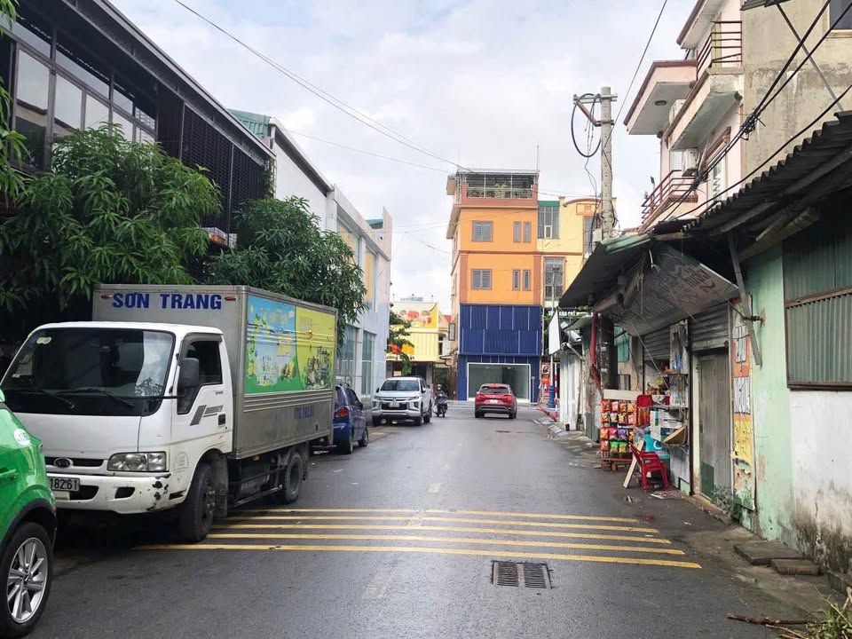 Nhà cấp 4 Hưng Phúc 162m² giá 6.48 tỷ - Cơ hội đầu tư sinh lời!