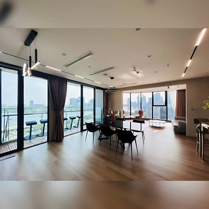 Căn hộ Vinhomes Golden River Bến Nghé 123m² giá 39 tỷ - View đẹp Bitexco