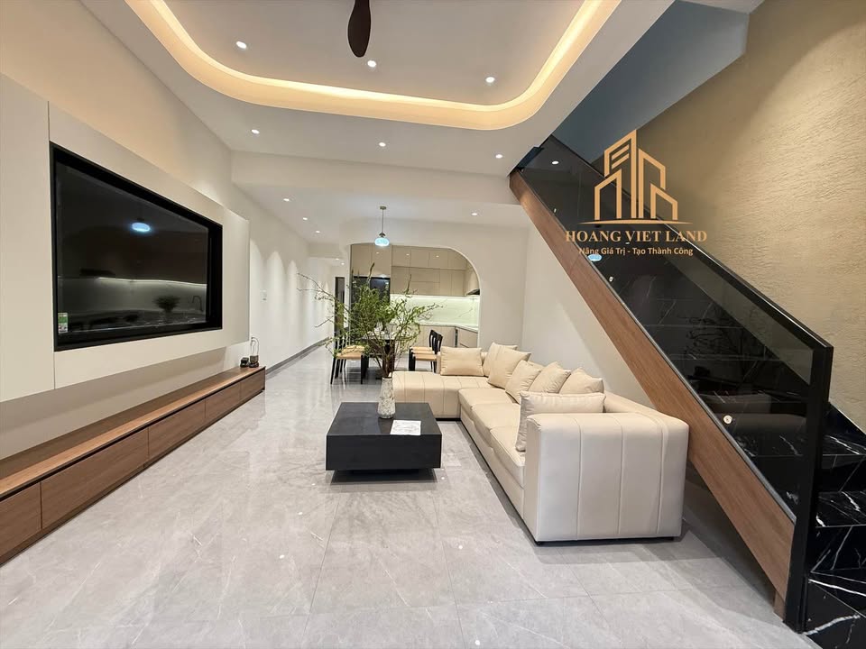 Nhà mặt tiền Trương Đăng Quế Buôn Ma Thuột 60m² giá 5.68 tỷ - Thiết kế hiện đại, full nội thất!