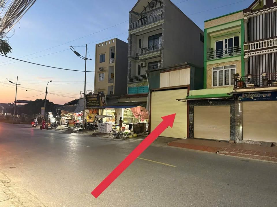 Đất mặt đường Tỉnh lộ 427 Thôn Vân La 53m² giá 7.2 tỷ - Cơ hội đầu tư hiếm có!