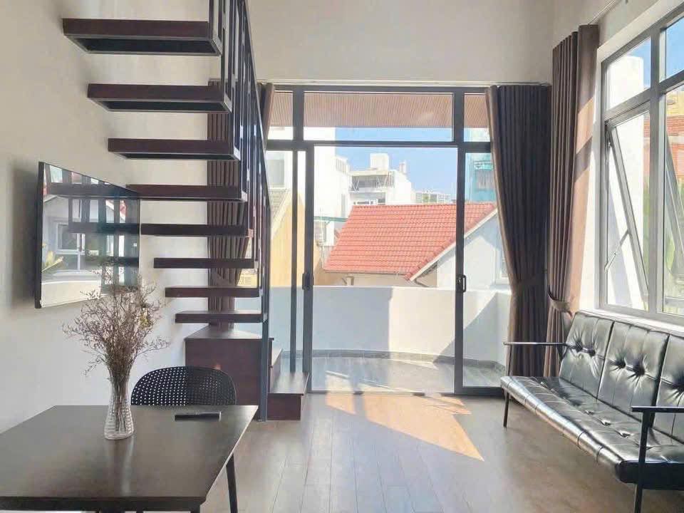 Căn hộ Duplex cho thuê tại Hải Châu Đà Nẵng 4.2 triệu - Nội thất mới, vị trí đắc địa!